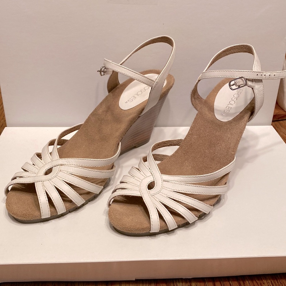 Aerosoles, White/tan wedges, NEW, size: 8.5
